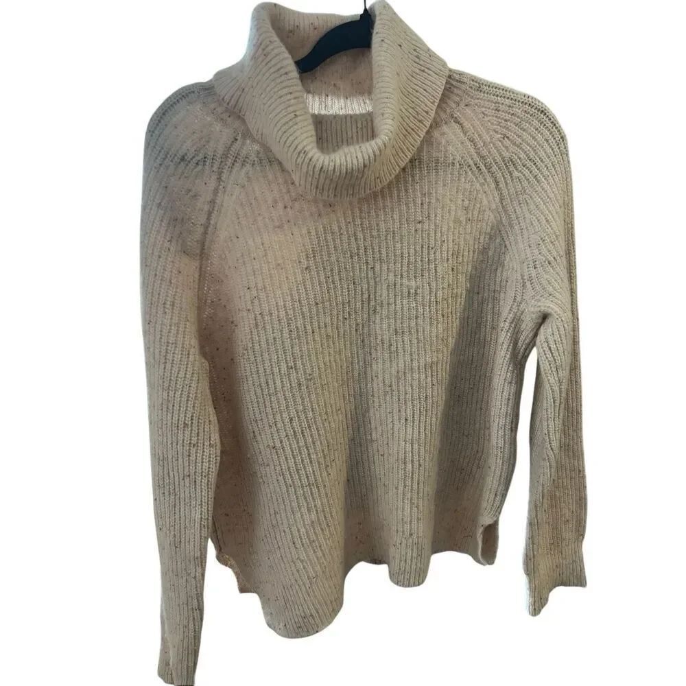 J Crew Mercantile wool blend turtle neck sweater sz M